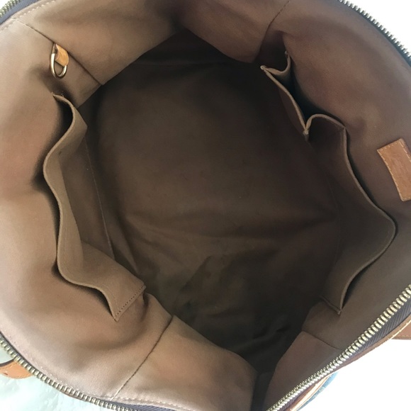 Authentic Louis Vuitton Tivoli GM - Picture 3 of 8